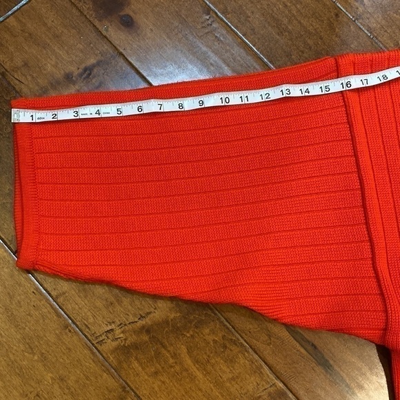 ESCADA 100% wool poncho cardigan in orange size 40 - Picture 4 of 10